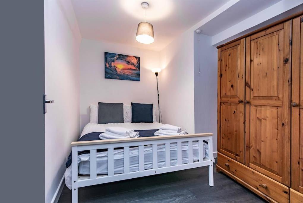 One Bed Apartment, Free Parking Castle Donington Εξωτερικό φωτογραφία